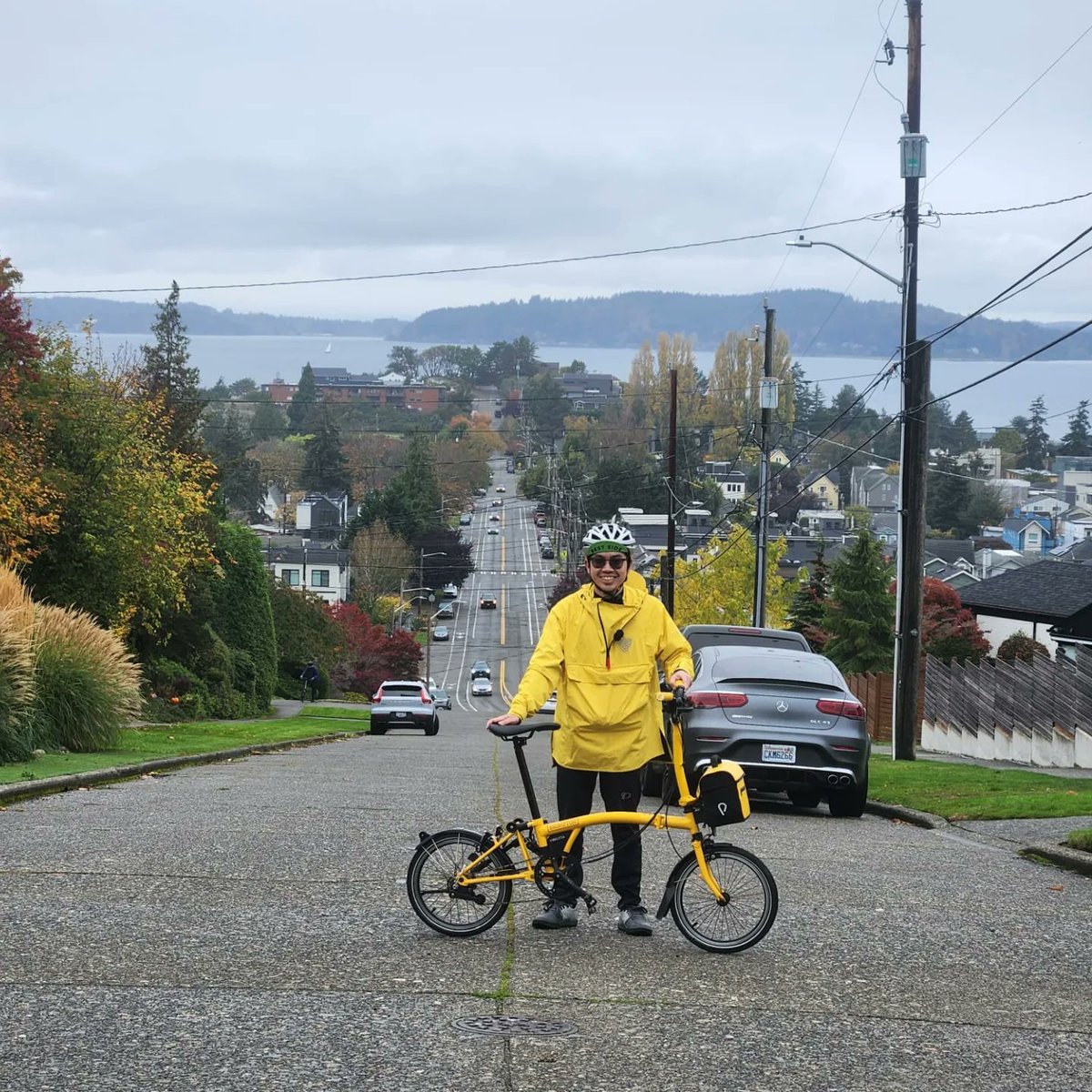 Just another day of climbing steep hills on <a href="/BromptonBicycle/">Brompton Bicycle</a>