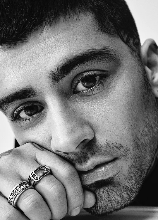 bestofzaynj's tweet photo. ZAYN
📷 Harper's BAZAAR India 2024 https://t.co/RZt0hu9D5e
