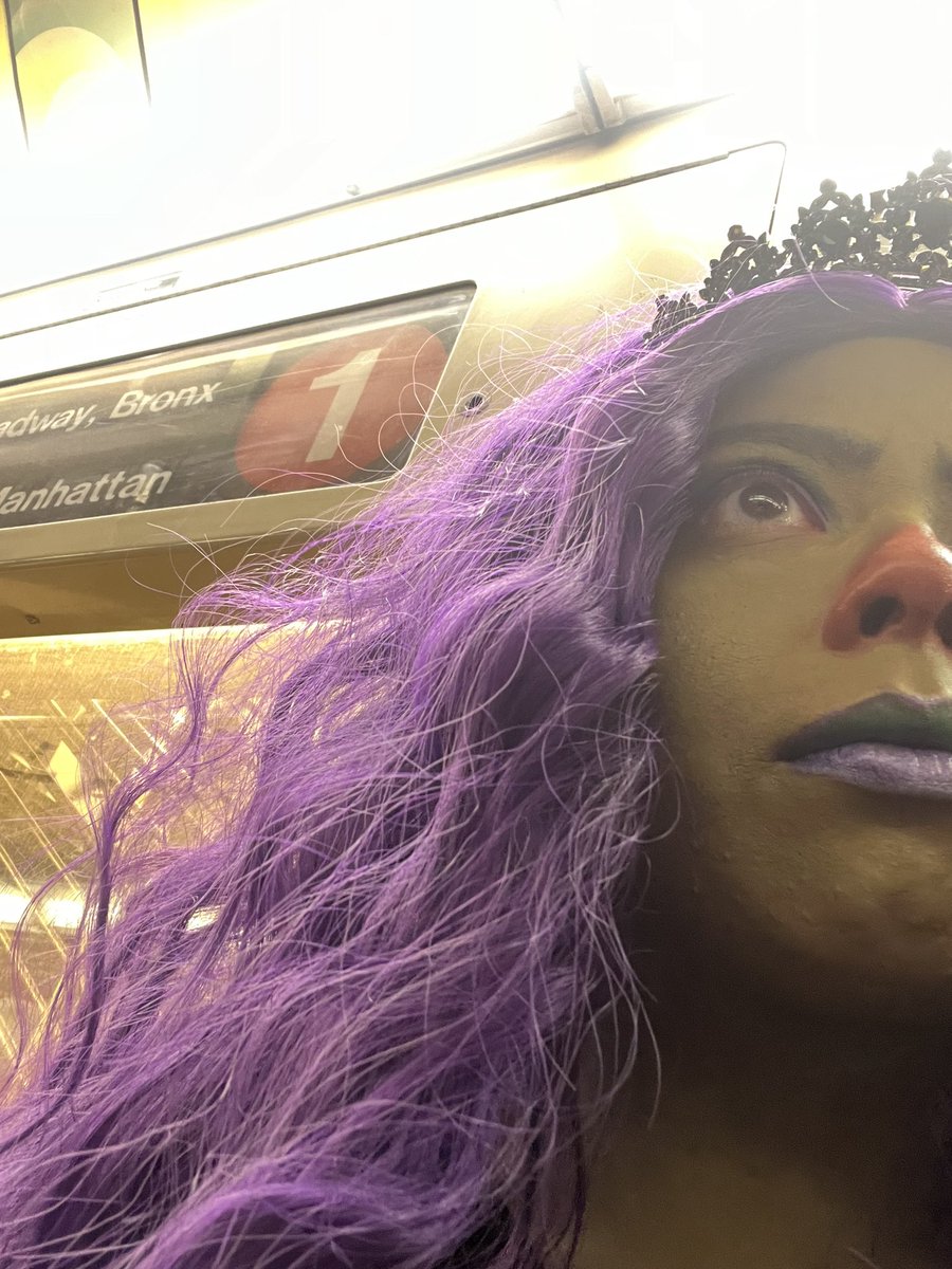 sinnxcv's tweet photo. @DillyDilworth I’m heartbroken that I’m running late. Someone was struck by a train making me late to this event 💔 I wasted my money on the subway 4 times. Everything today went wrong. I swear by the time I get there the event will be close to over 😭 this sucks…..! Hoping it’s going great. https://t.co/NYUKgvD81b