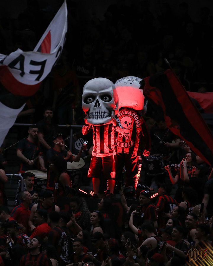 eiguioliveira's tweet image. Vamos @AthleticoPR, MODO CALDEIRÃO ATÉ O FIM!!! 🔴⚫️💀🌪

#Athletico #PactoRubroNegro #ModoCaldeirao