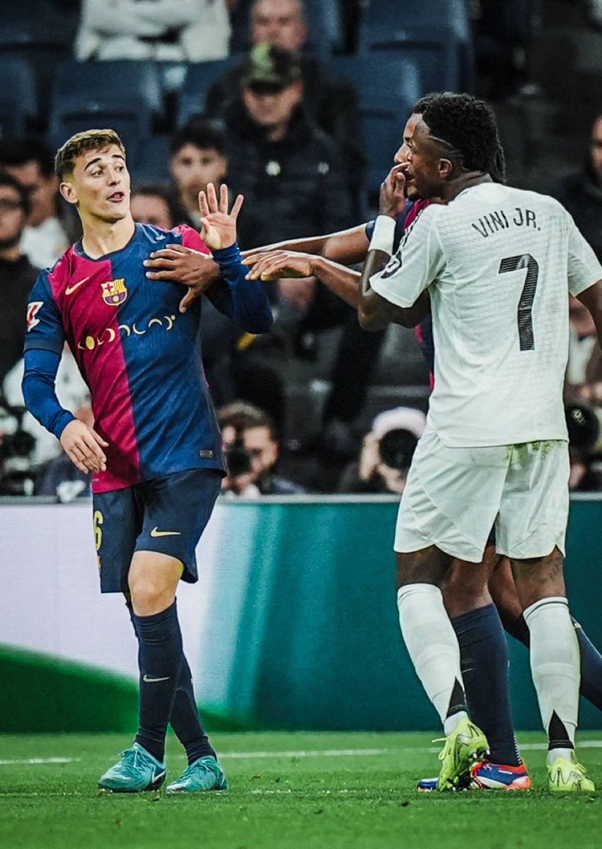 ManagingBarca's tweet photo. Gavi knows. 🤫 https://t.co/uY2YNWnkIv