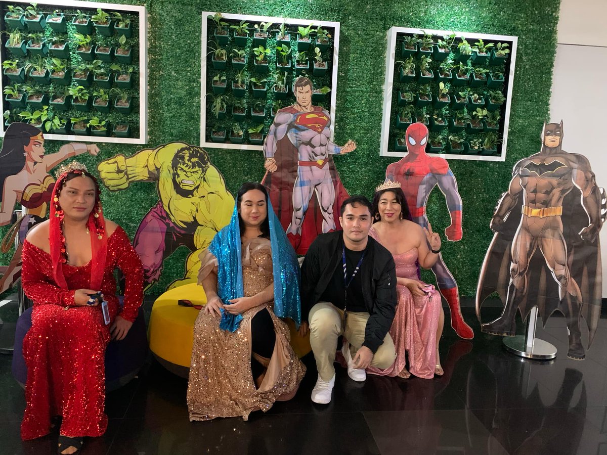 japsdee's tweet photo. Happy halloween! 🎃👻🦇 https://t.co/CHNgwmLuM8