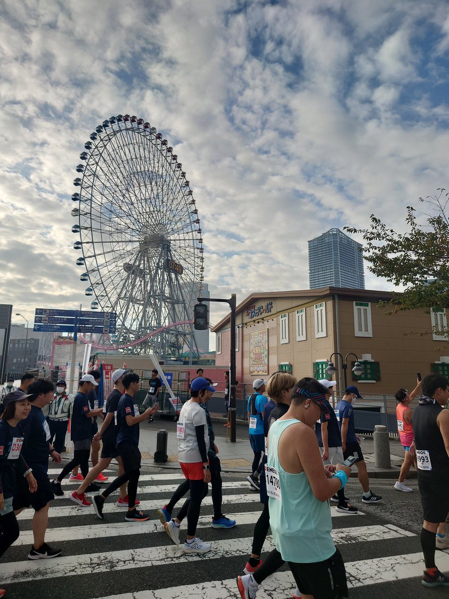 HITOHIROS's tweet photo. #横浜マラソン https://t.co/YU45EMmDJ0