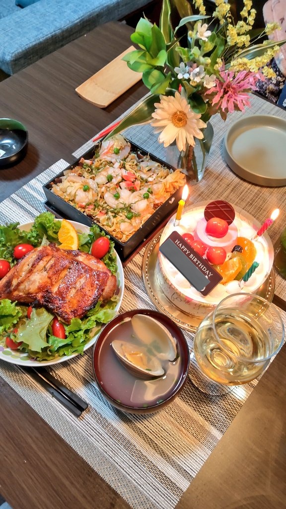 chakoriko's tweet photo. 今年は怒涛の介護と仕事の両立に奔走中で誕生日料理あげるの忘れてた。メモとしてあげとく。 https://t.co/a5vRAhDPkV