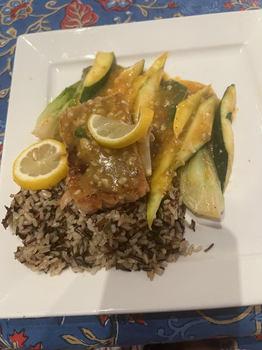 gerigeans's tweet photo. Sensational vegan Miso Salmon over wild rice rice and bokchoy and zucchini  #vegan  #vgeanfood #plantbased  #plantbased https://t.co/0XOm0VMm3n