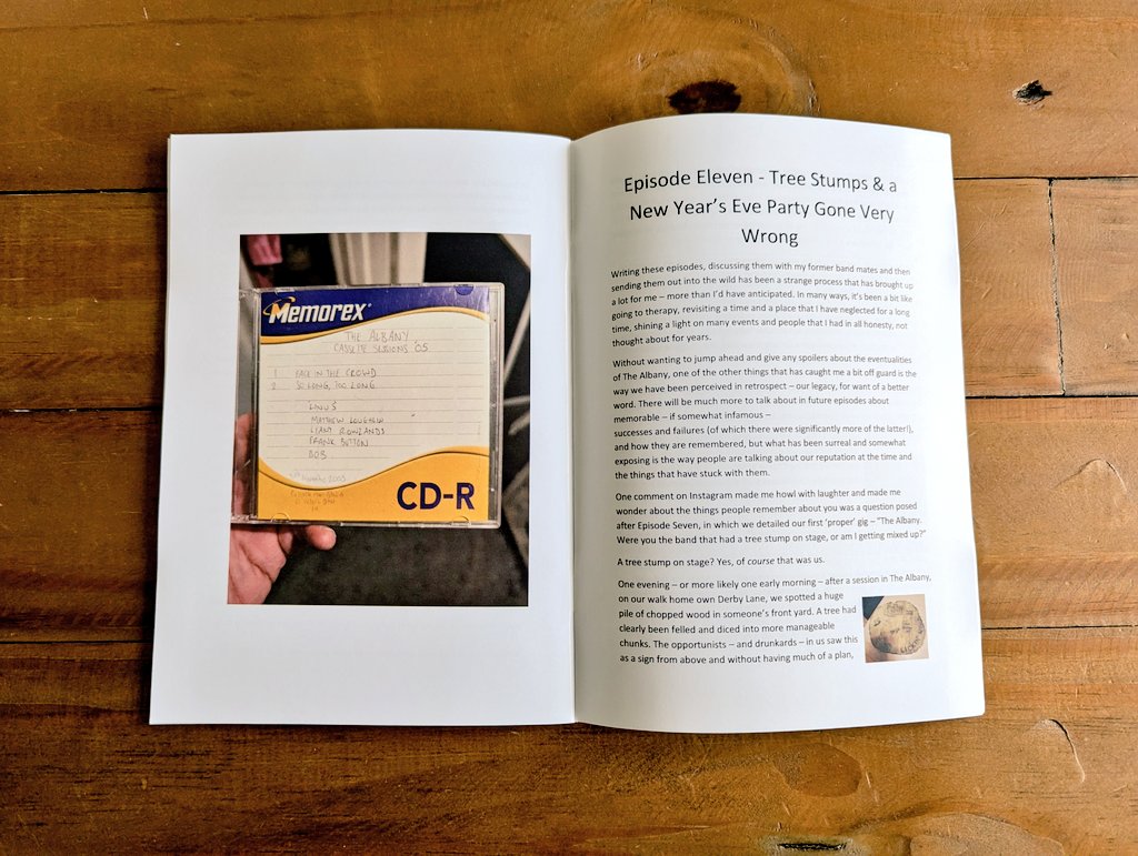 SoLongTooLong's tweet photo. We're down to 15 copies of this now - the transcripts for Series One of So Long, Too Long, featuring exclusive pictures to accompany the daftness.

Bag yours here, and be groovier than Groovy Gary..

https://t.co/7hhOKcqxA4

🐔 https://t.co/SZkIADzdQz