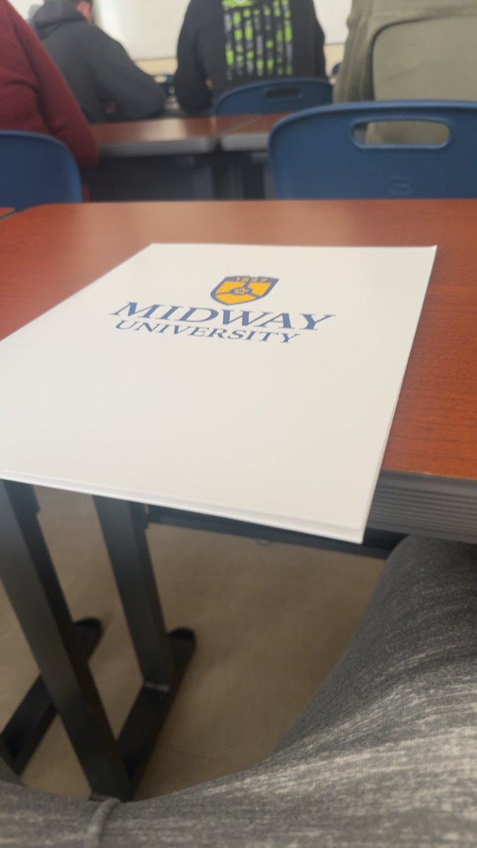 Great game day visit today <a href="/MidwayUniv/">Midway University</a>  appreciate everything <a href="/midway_sprint/">Midway University Sprint Football</a> @ekern2