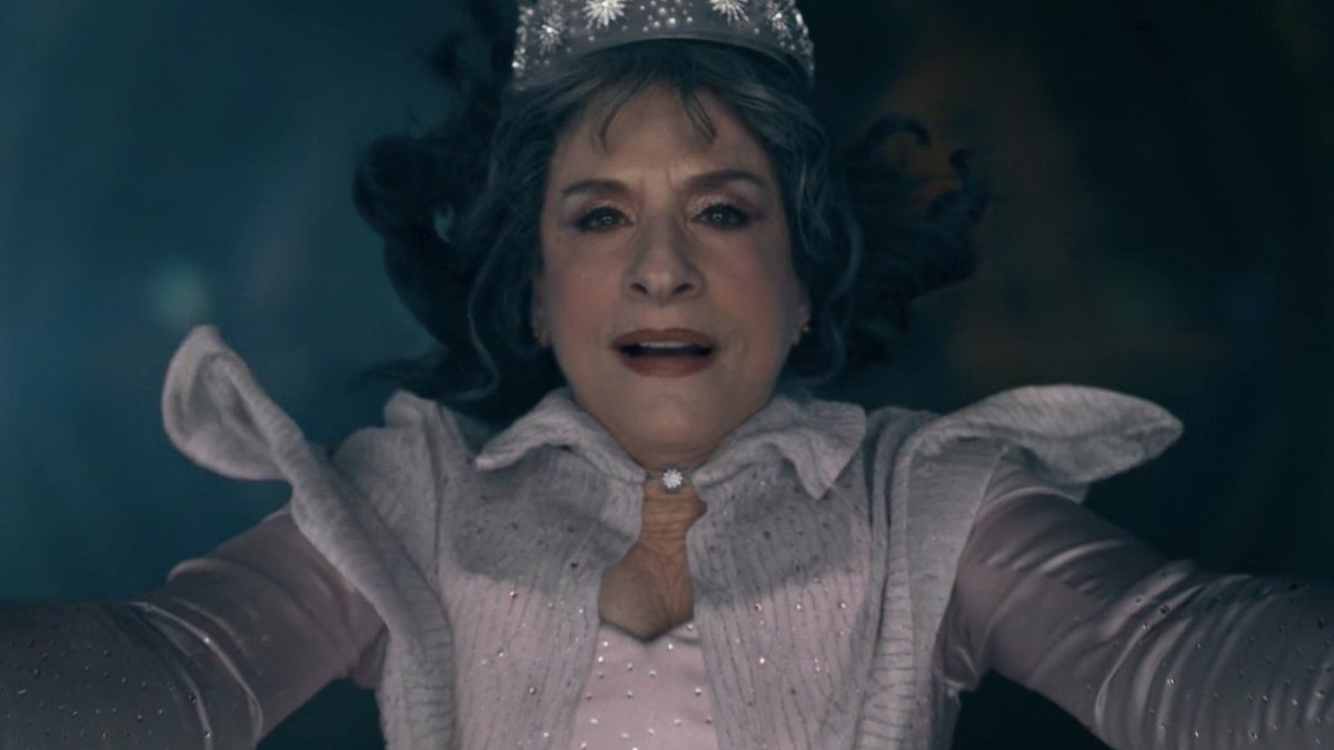 harknessvidal's tweet photo. the death card is an extremely misunderstood card and actually represents the beginning of a new cycle and leaving your past behind 

so the last scene being lilia‘s maestra saying „let us begin“ and then showing young lilia is even more beautiful https://t.co/NnZ11NRdIW