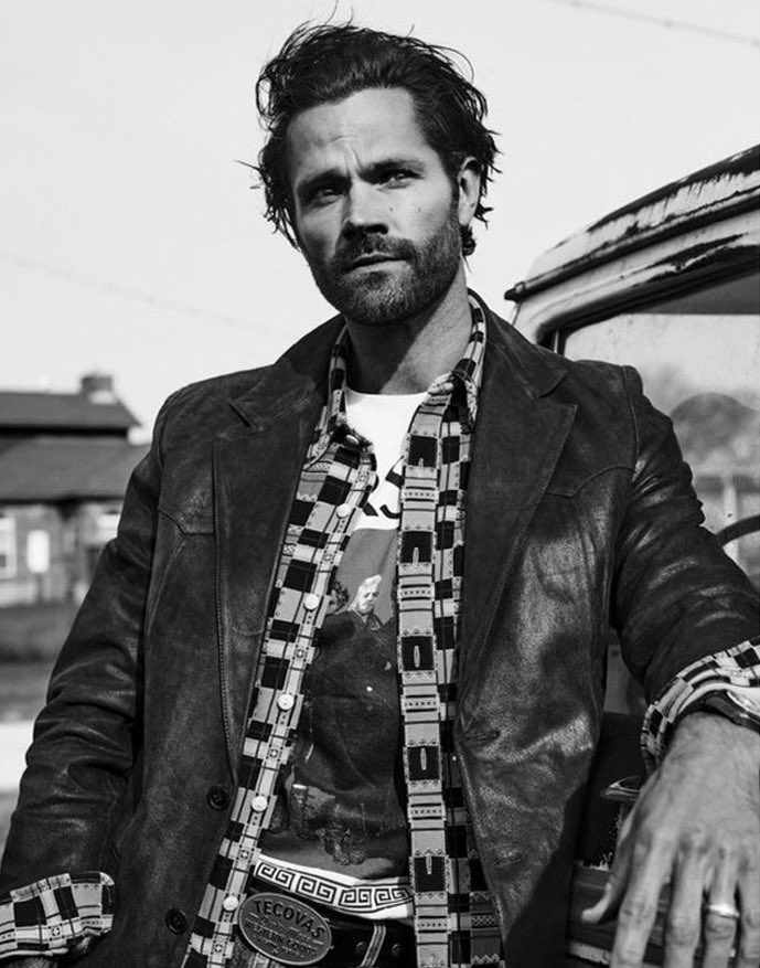 Jared Padalecki Closet 🤘🏻 tweet media