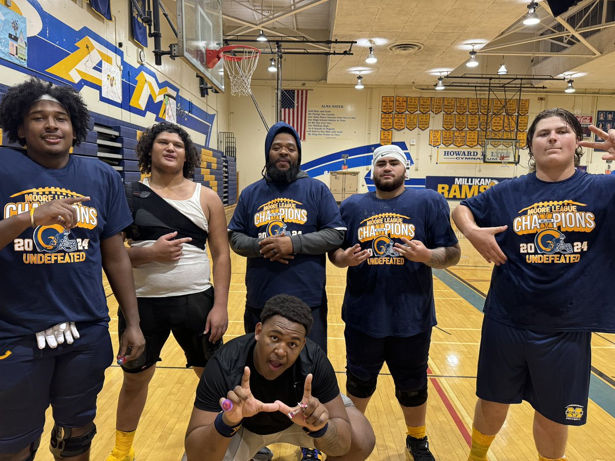 proud of my boys by far the best O line I’ve coach ever <a href="/BrandenMeza_/">Branden Meza</a> <a href="/Wishonjessie_/">Jessie Wishon</a> <a href="/KaponoMao/">Kapono Mao</a> <a href="/HegedusKade/">Kade Hegedus</a> <a href="/MakiStewart3/">Maki Stewart, OL</a> MLC 24