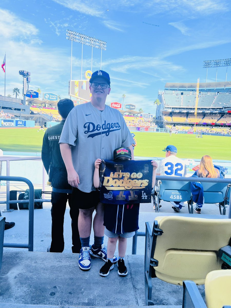 Let’s go #Dodgers !!!
