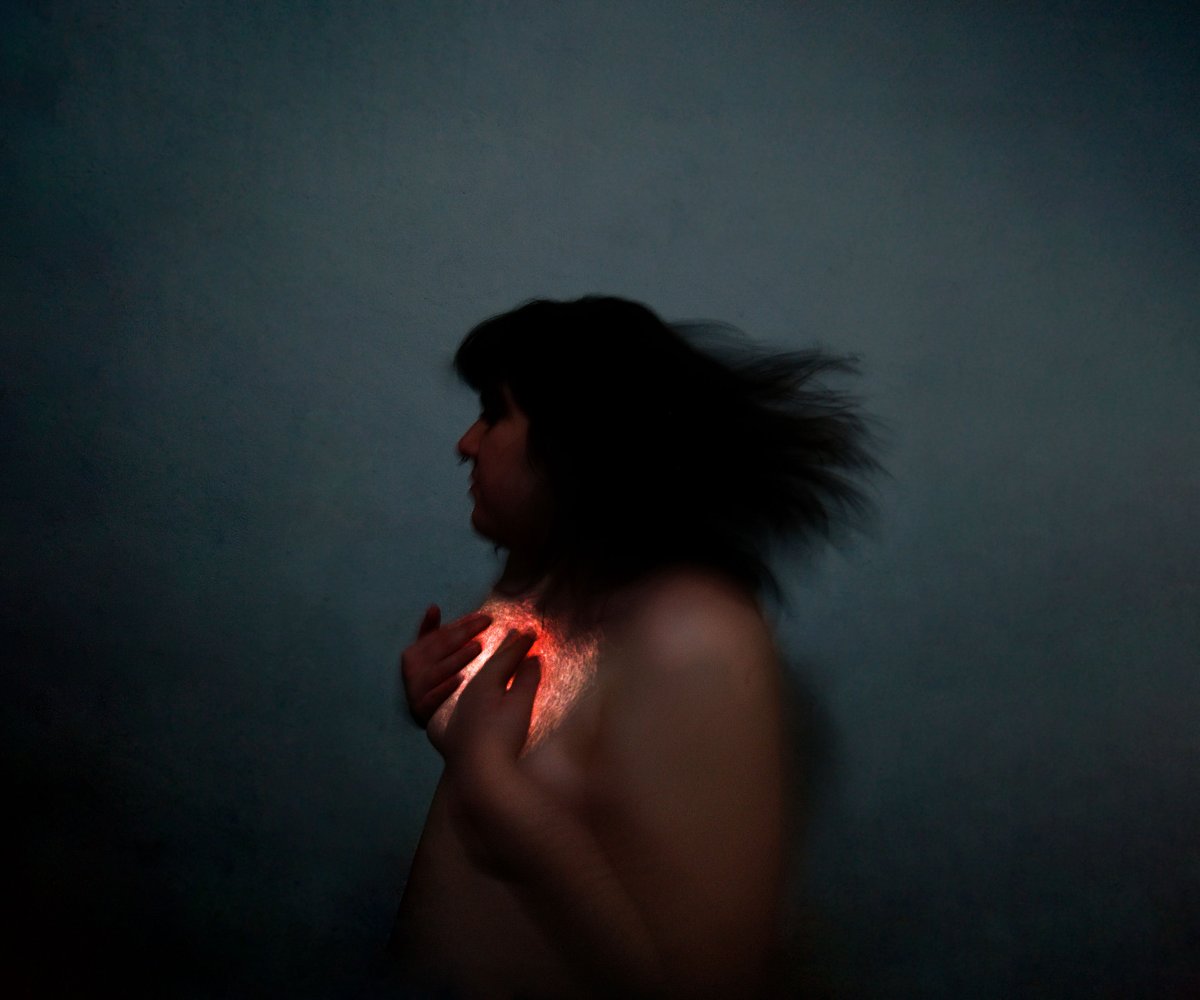 my genesis in <a href="/objktcom/">objkt</a> 🫀
in my chest
is part of my first collection "feeling"
-
📎objkt.com/tokens/KT1TNQH…
-
14 editions // 5xtz