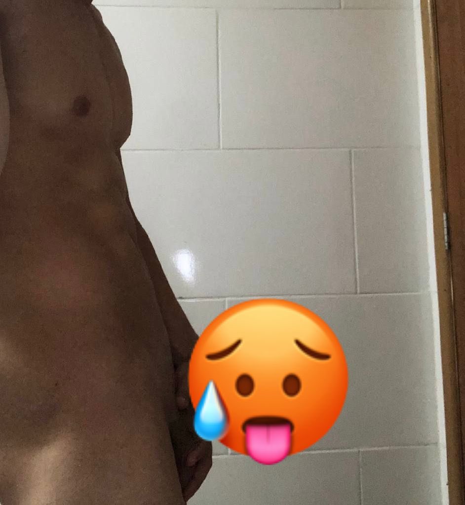 heyman627's tweet photo. Algum mano on afim de trocar ou comparar na broderagem
Dm aberta,chama
Troco com todos🔥🔥
Rato de academia aqui

#PINTOAWARD 
#Pintoawards 
#pintosawards 
#PINTOAWARDGAY
#BRODERAGEM
#BROTHERAGEM
#TROCONUDSAWDS 
#PEITOSAWARDS
#TROCONUDS https://t.co/EYxPD8A1Rn