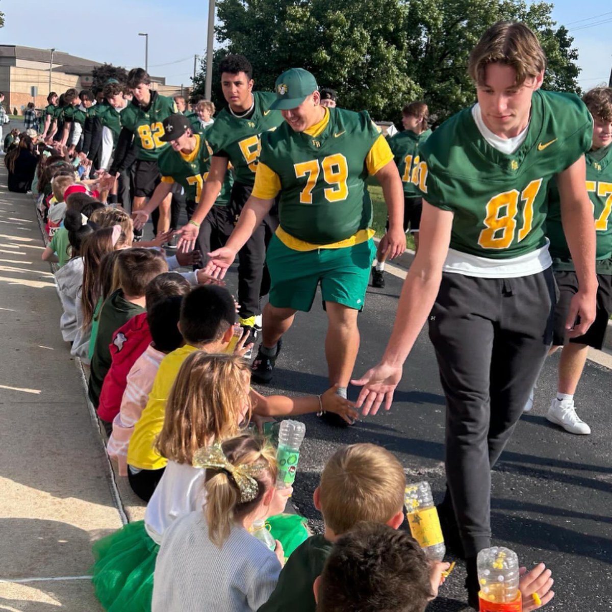 FlatRockFball's tweet photo. Proud to be heading to the playoffs for the 3rd consecutive year and finishing the regular season with a 7-2 record. https://t.co/SPYwfOr6WG