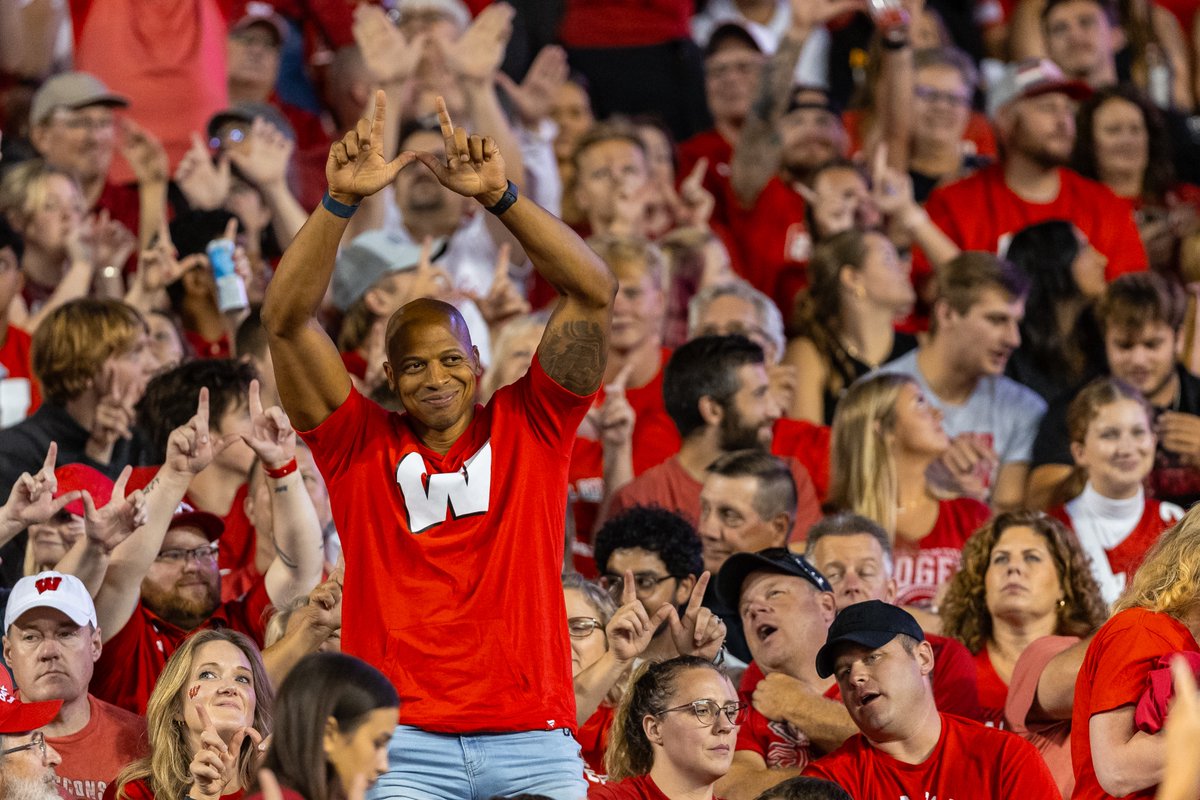 Wisconsin Badgers tweet media
