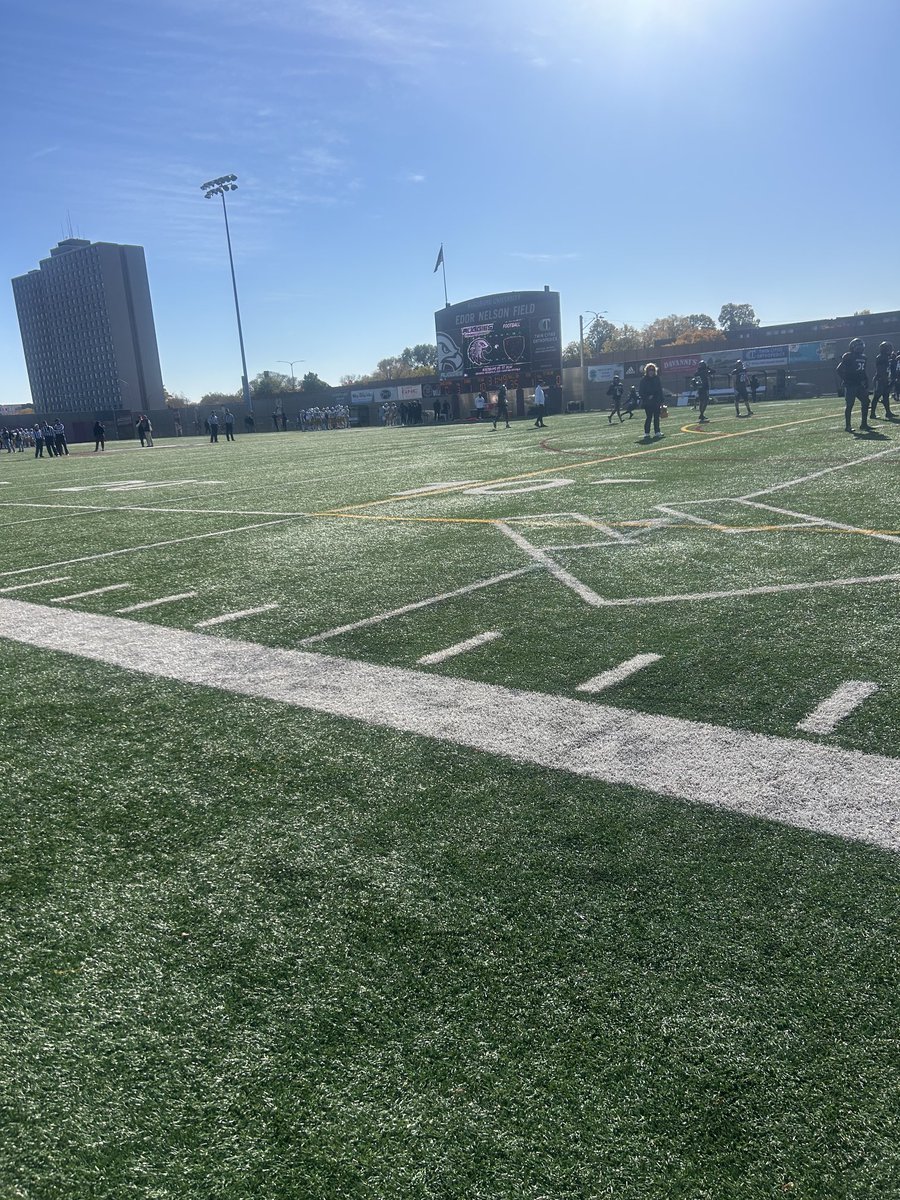 Thanks for having me! Great win in OT! ⁦
<a href="/Augsburg_FB/">Augsburg Football</a>⁩ ⁦<a href="/Coach_JRogers/">Jeff Rogers</a>⁩