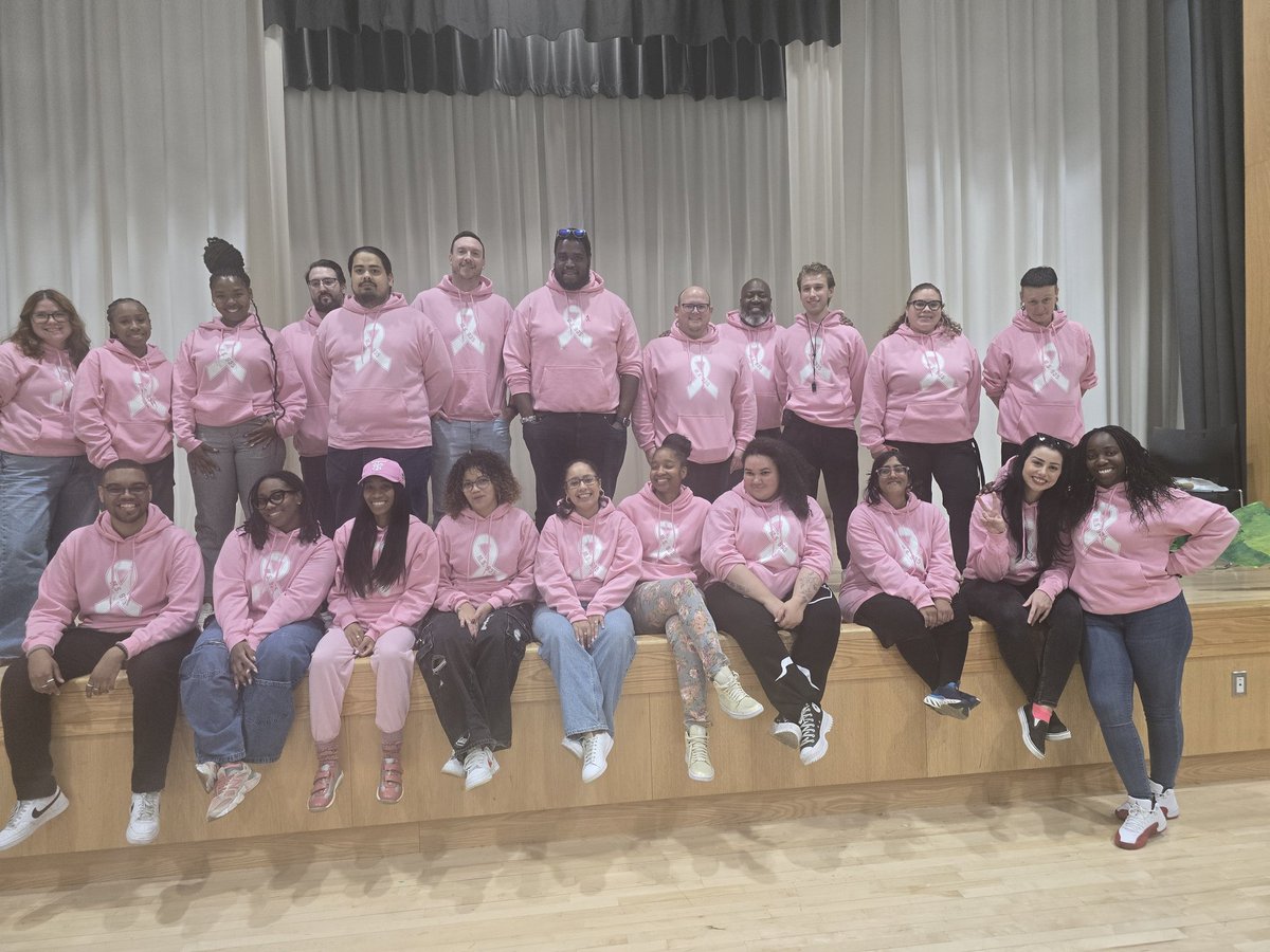 M.S. 935 tweet media