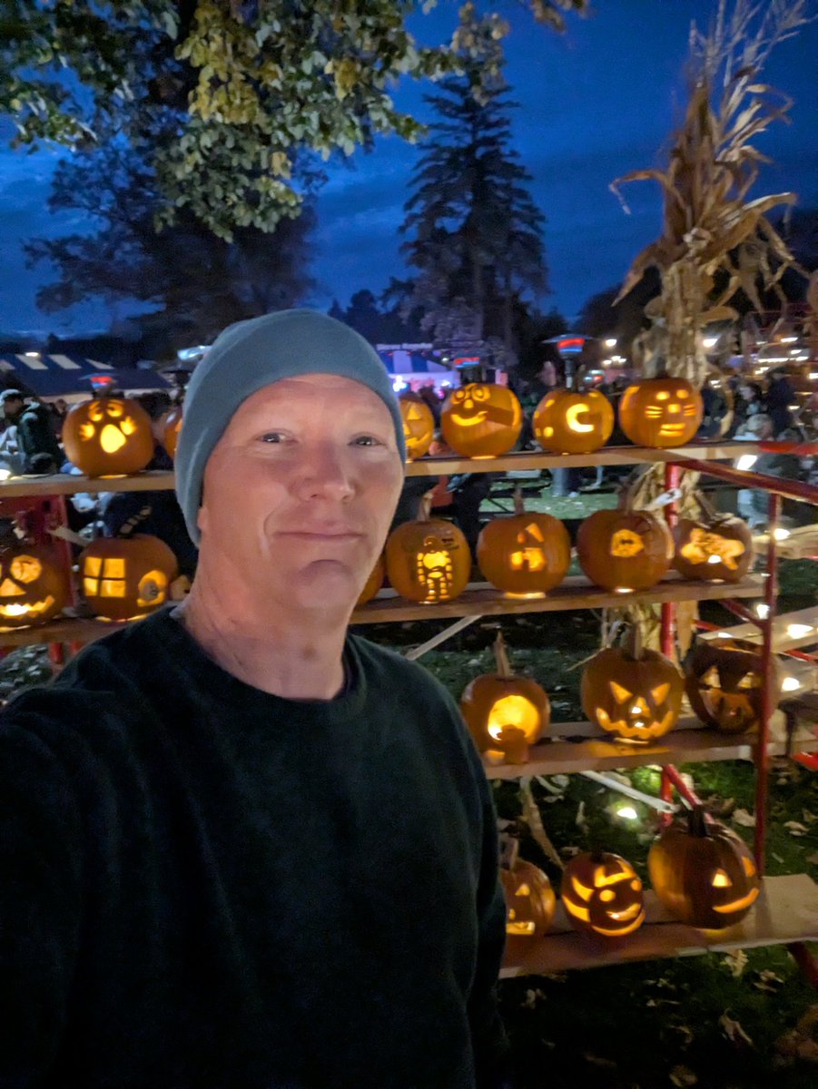 Jon Lareau tweet media