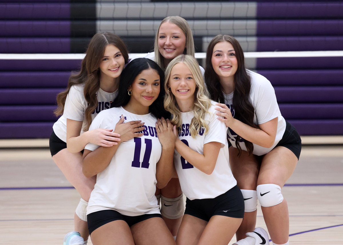 Seniors - Thank you for everything you have given to this team and this program over your four years. You will be dearly missed!
#onceawildcatalwaysawildcat🐾