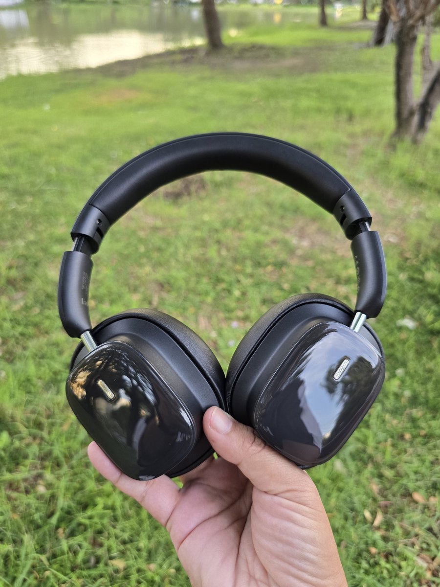 NLG04L's tweet image. เพิ่งได้มาเมื่อวาน วันนี้ใส่เดินออกกำลังกายยามเช้า 😍
@BaseusThailand เสียงดีมากกก น้ำหนักเบา ใส่แล้วไม่เจ็บหู แม้ใส่แว่นตา ขาแว่นก็ไม่ทำให้เจ็บ
ระบบตัดเสียงรบกวนก็ดีค่ะ 
#BaseusTHxGulf
#BaseusxGulfwithU
#BaseOnUser
#เบซุส
#ใช้งานง่ายมั่นใจได้ใส่ใจคุณ
@gulfkanawut
#GulfKanawut