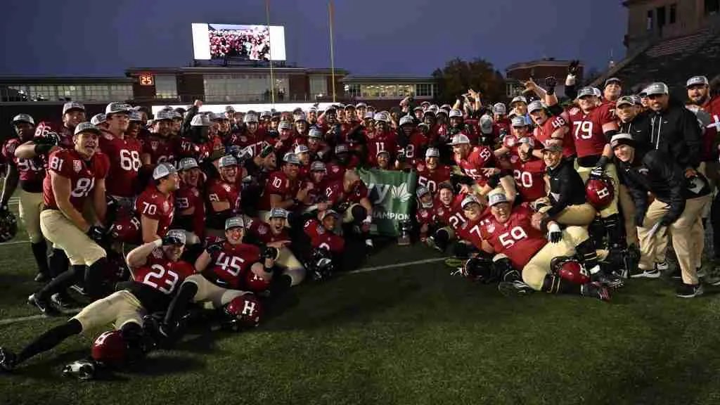 Will Berry (@will_berry2026) on Twitter photo #AGTG After a great Game Day Visit & conversations with <a href="/Coach_Aurich/">Andrew Aurich</a> & <a href="/Coach_Johnson76/">Logan Johnson</a>, I am blessed and humbled to announce that I have received a D1/Ivy League offer to play football for Harvard University. #GoCrimson <a href="/ScottLarkee/">Scott Larkee</a> <a href="/skwilliamsjr/">Steve Williams</a> <a href="/CoachJimJackson/">Jim Jackson</a> #AGTG After a great Game Day Visit & conversations with <a href="/Coach_Aurich/">Andrew Aurich</a> & <a href="/Coach_Johnson76/">Logan Johnson</a>, I am blessed and humbled to announce that I have received a D1/Ivy League offer to play football for Harvard University. #GoCrimson <a href="/ScottLarkee/">Scott Larkee</a> <a href="/skwilliamsjr/">Steve Williams</a> <a href="/CoachJimJackson/">Jim Jackson</a>