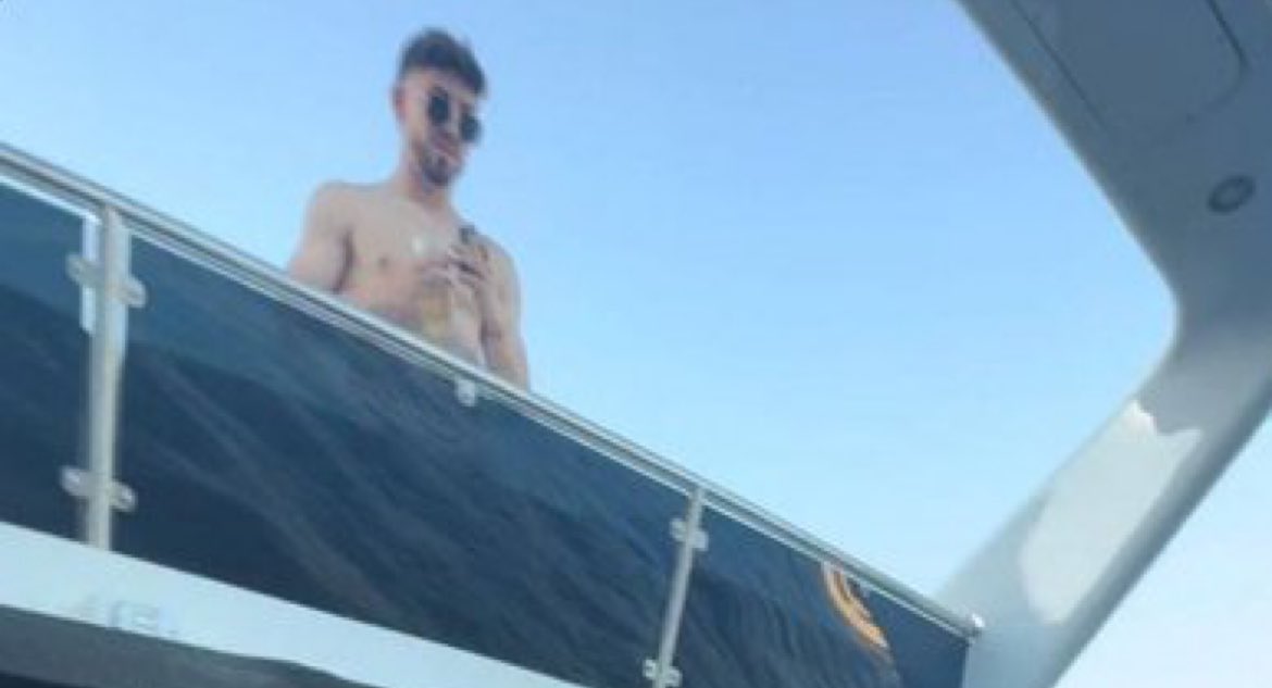 SIRVIÓ EL BARCO CON LAS GATITAS🇨🇱🍾