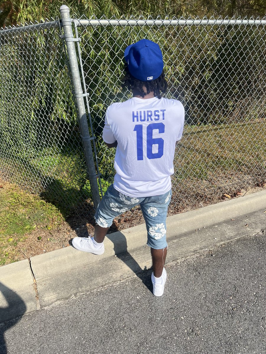 dhendrix0's tweet photo. at savannah state homecoming repping my boy 🤷🏾‍♂️💙 https://t.co/h26Zm6eLDK