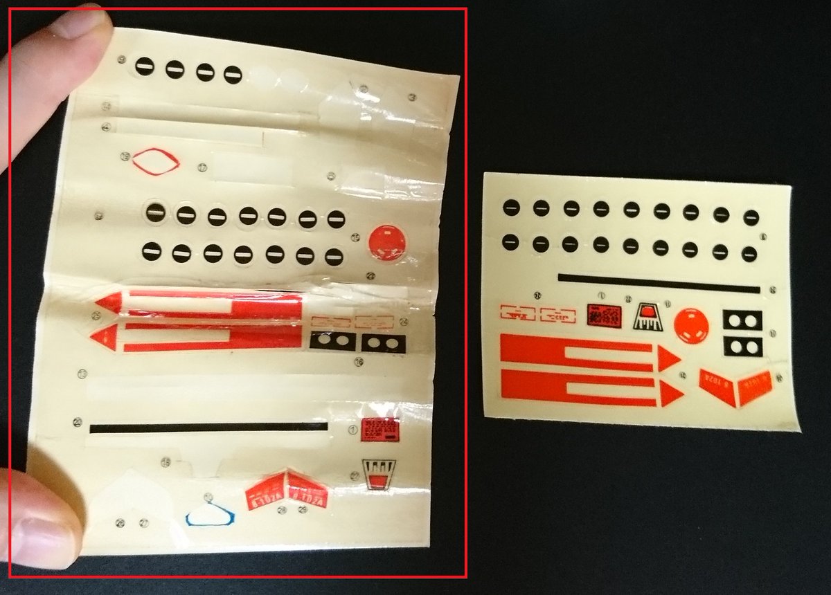 DenkouRiderKick's tweet photo. アメリカのコレクターと情報交換した時にスペースガンダムVの83年製と89年製の簡単な比較画像を作った。赤枠が83年製。頭部レーザー形状など初期製品の方がアレンジが加わっていなくタカトクそのままになってる。
#스페이스��담V #뽀빠이과학 #韓国アニメ #マクロス #バルキリー https://t.co/aWUjPbcM9i