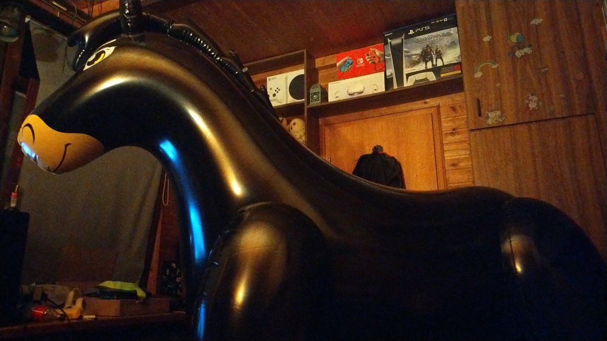 Soon after EF i received this beauty from one of my dearest friends cx i love this beautiful being of squeak