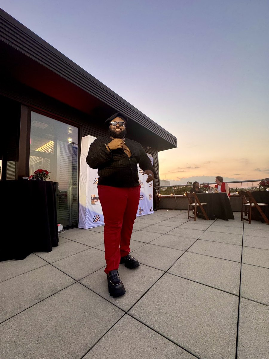 KyngCassius's tweet image. The Category is… CODE RED‼️

Follow @TruthProjectHTX 

#Fundraiser #ARooftopExperience #TruthProjectHTX #Community