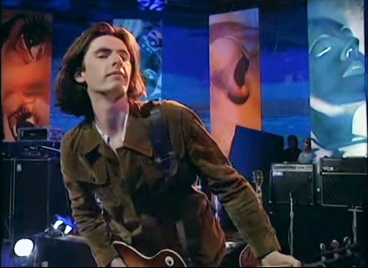 bernard butler daily (@bernardbdaily) on Twitter photo 