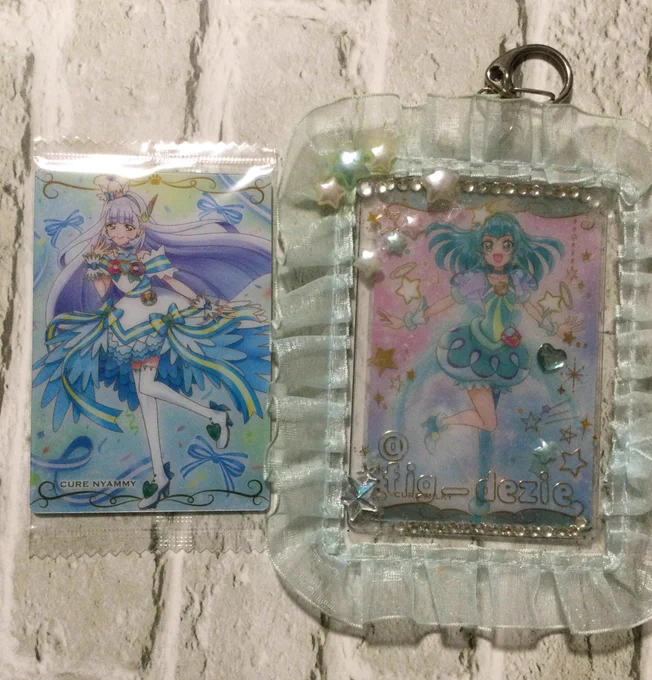@xy5Lee めめ様初めまして!
この度はお声がけ下さり誠にありがとうございます。
お返事遅くなり申し訳ございません。
日にちによるところではあるのですが
ニャミー⇄レジーナちゃんの梅田近辺手渡し交換可能です!
詳細DMにてご相談させて頂きたく思いますのでフォローさせて頂いてもよろしいでしょうか?🐱 