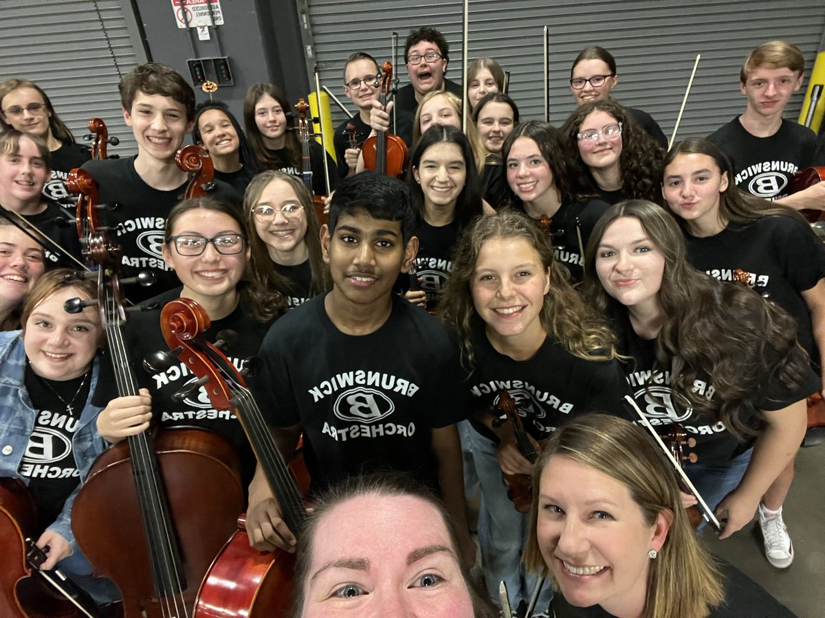 The incredible students of <a href="/BrunswickOrch/">Brunswick Orchestras</a> performed the National Anthem at the <a href="/monstershockey/">Cleveland Monsters</a> Home Opener tonight! They sounded amazing! <a href="/BrunswickCSD/">BrunswickCitySchools</a>