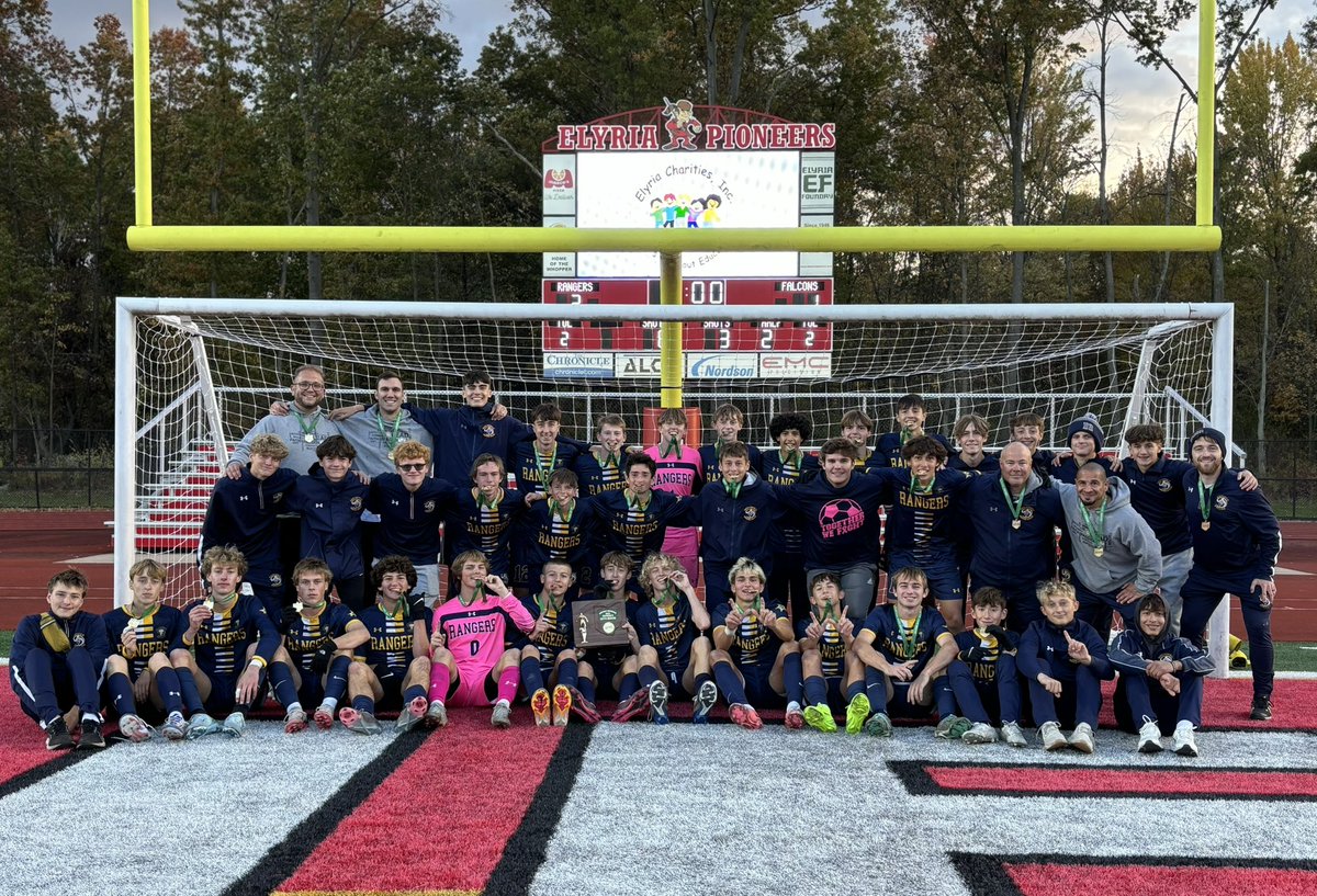 NRHSMensSoccer's tweet photo. ⭐️Tonight, we accomplished our second Big goal and made program history - we became District Champs!! Extremely proud of the grind these boys put in. Not only to get here but to find success on the other side.
The jobs not done …
#GiveGloryWhereGloryIsDue
#OneBiteAtATime🐘 https://t.co/H7OnN7c25Q