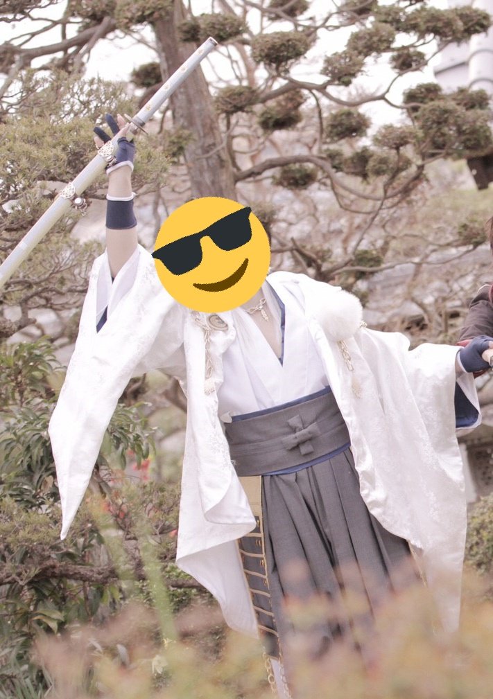curo___date's tweet photo. 鶴丸の衣装、着物と袴と帯のみなんですが欲しい方いますか…？送料のみでお譲りします。自作なので色々許せる方のみで🙏 https://t.co/qnVLf2HLRO