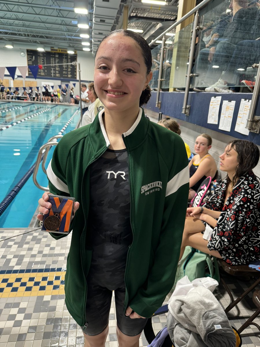 Congratulations to Spackenkill Varsity Swimmer Aliza Ramos 3rd place finish in 200 IM