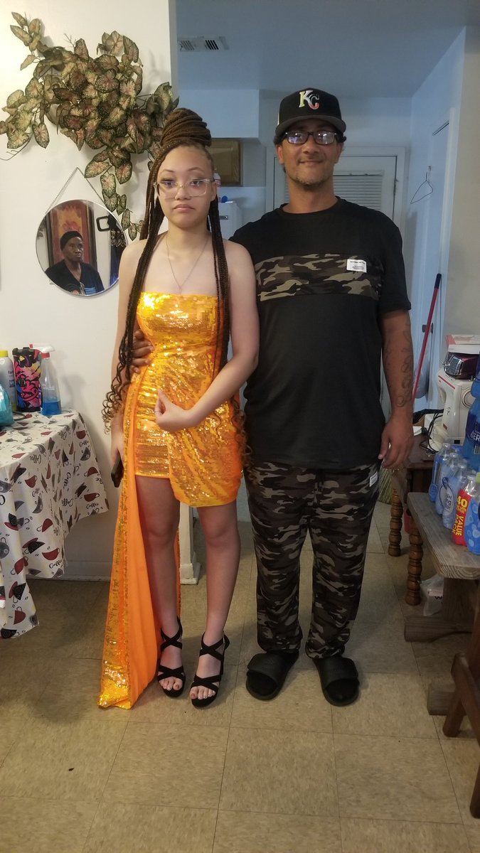 QuincyJ02's tweet photo. My baby homecoming dance https://t.co/7nDyUbx9Xe