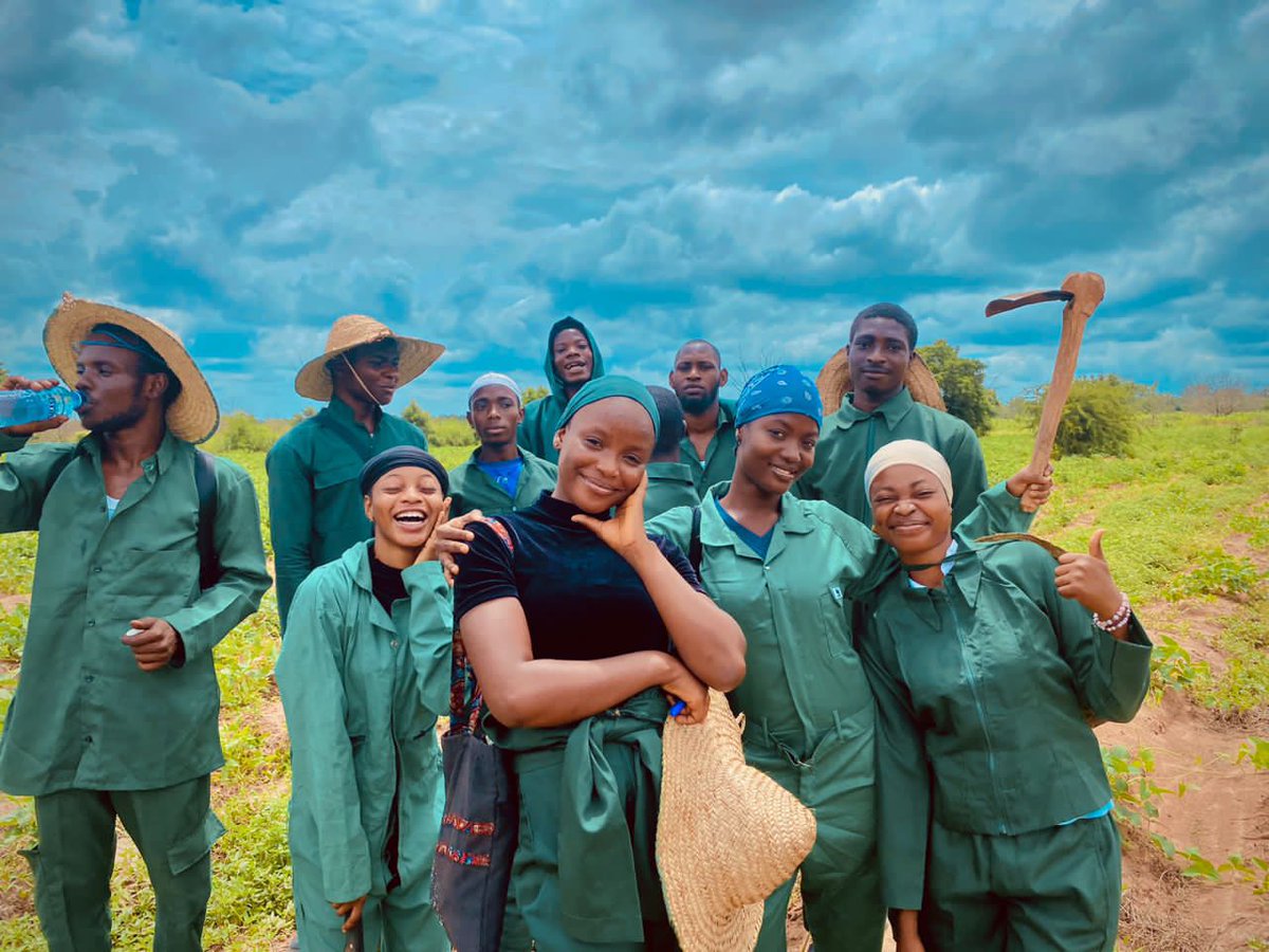 EMPOWERING FUTURE FARMERS: The Sustainable Agriculture Experience

The Part 4 students from the Faculty of Agriculture are currently immersed in their Farm Practice (FPT) program, gaining hands-on experience in sustainable agriculture and agriculture productivity.