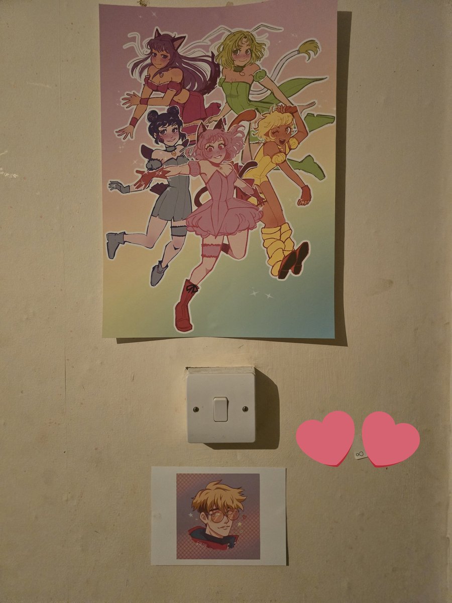 ladyxice's tweet photo. Finished my comic con spree 😌✨️
This is what my walls look like rn!!!! https://t.co/SZ8KBpybK0