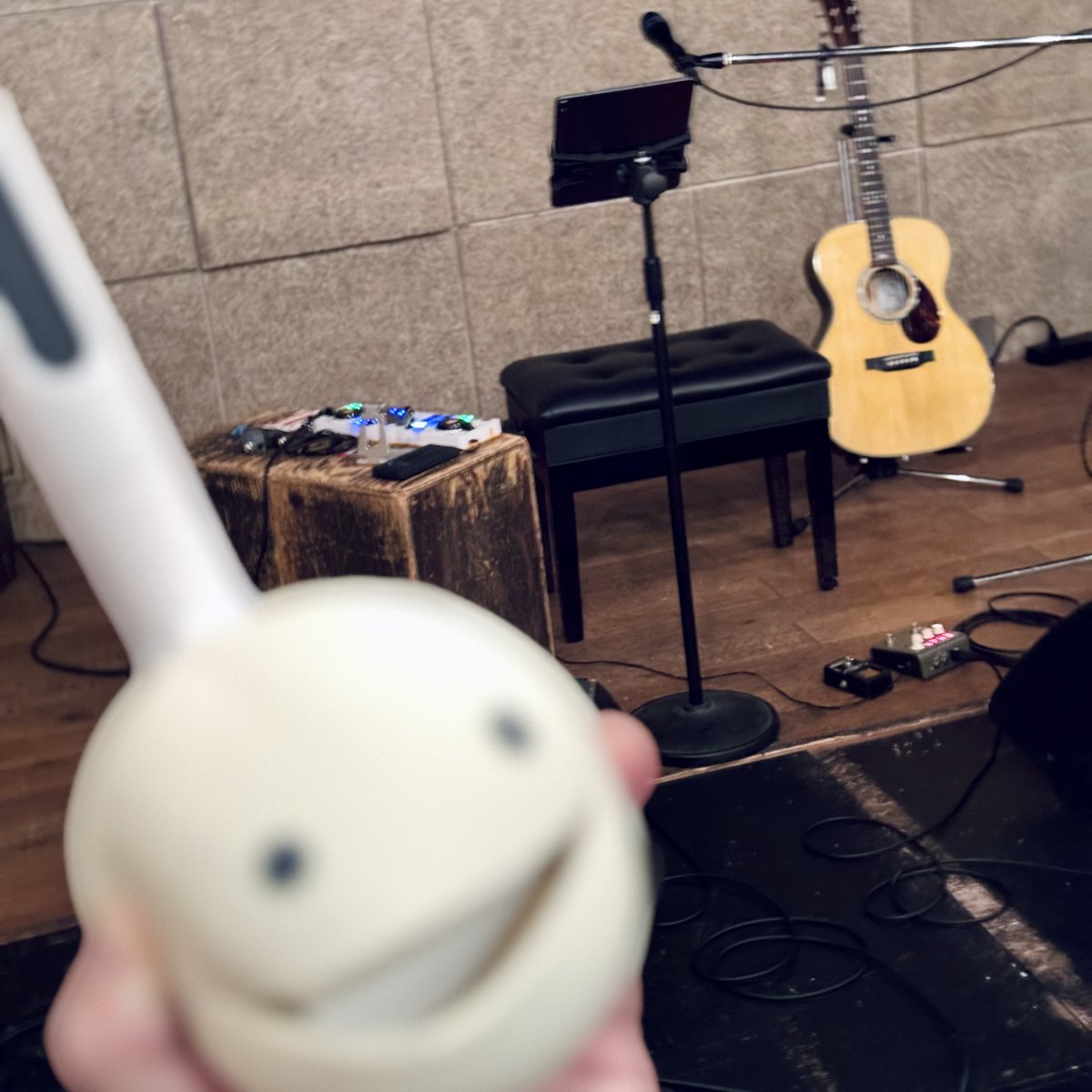 cosk's tweet photo. 本日のステージ!
ご来場お待ちしております ;-)
#live #livemusic #livemusicclub #musicclub #musicvenue #otamatone #shinjuku https://t.co/MF6AtuC4M8