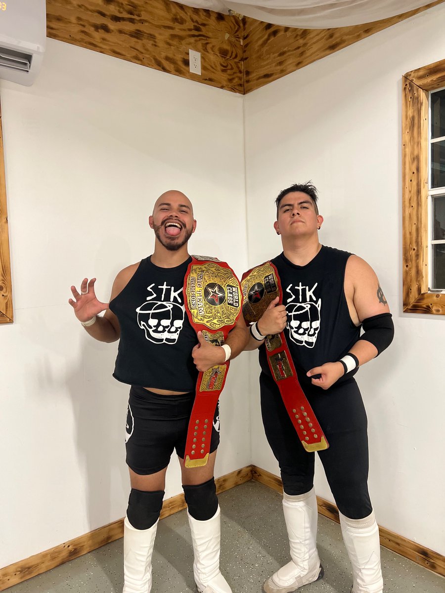 thepassionate1_'s tweet photo. #ANDNEW EBW Tag Team Champions! #STK @BobbyLite0521 https://t.co/J3sY5QgS5e