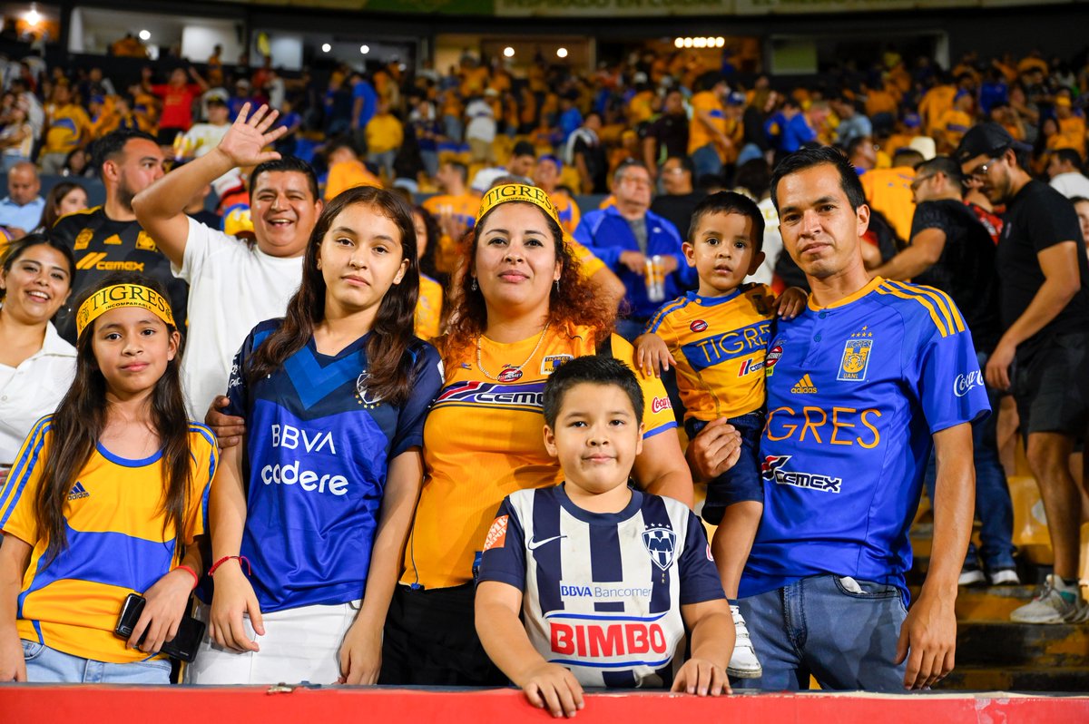 andreaaidej's tweet photo. 📸"El orgullo de ser del Monterrey"