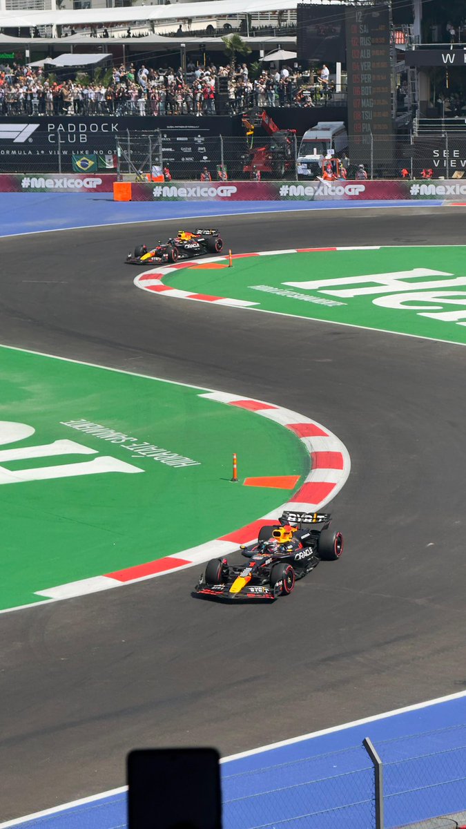 MatamorosGuridi's tweet photo. Para puras vergüenzas.. de haber sabido ni voy.. #MexicoGP #F1ESTA #VamosCheco #Marioachi #Orgu11oMexicano #Formula1 #GPMéxico #MexicoCityGP #MexicanGP #México #CDMX 🇲🇽🏁🏎️🏆🤳🏻🚶🏻‍♂️😎🍻🍺 https://t.co/4jGul3RutL