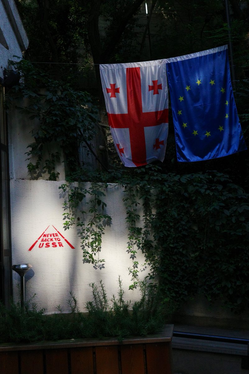 There’s another fight going on for democratic values and against Russian grip of darkness. Be strong #Georgia 🇬🇪🇪🇺🇺🇦