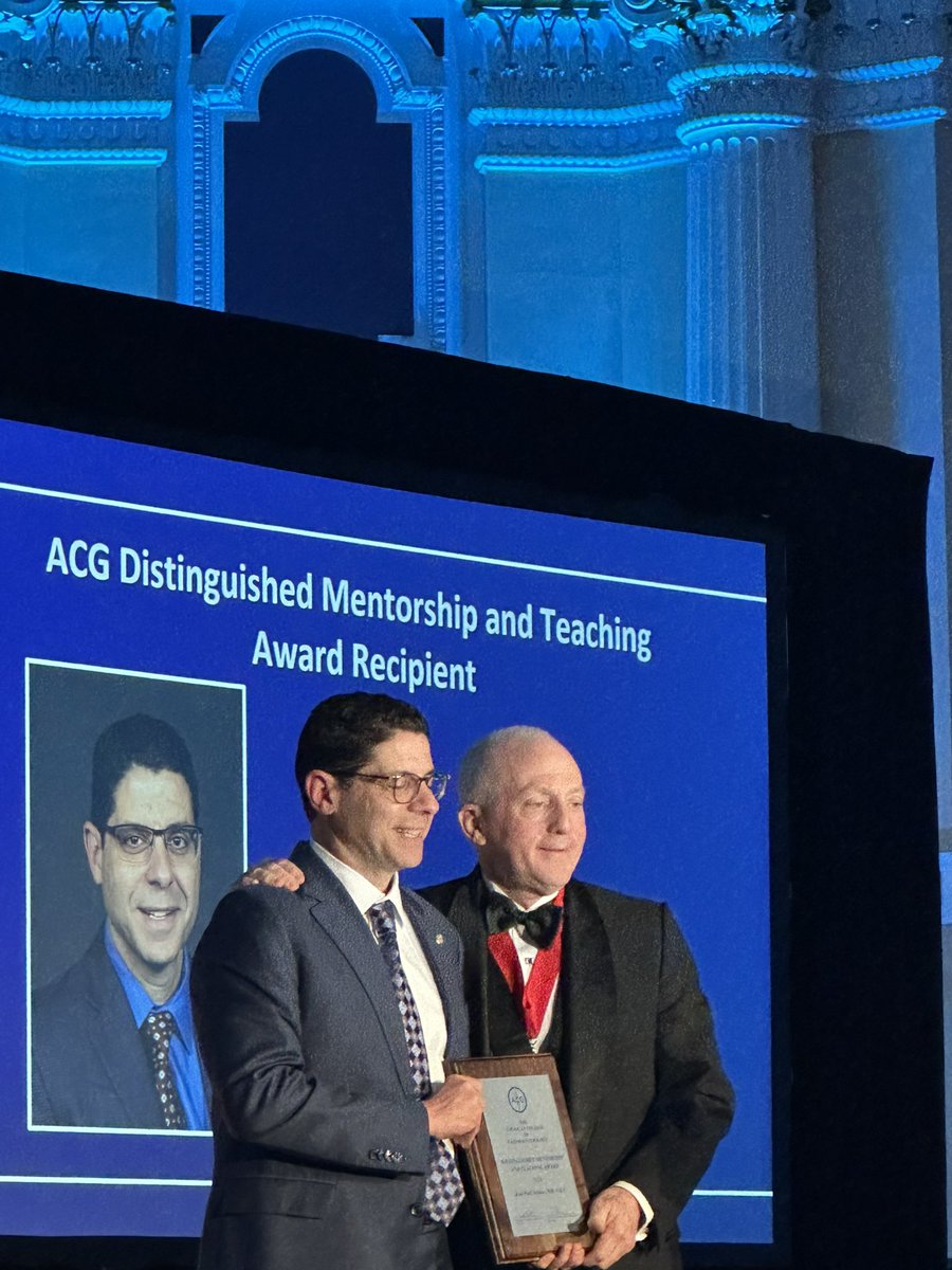 The <a href="/AmCollegeGastro/">ACG</a> Mentorship &amp; Teaching Award goes to none other than Master Educator <a href="/JPAchkarMD/">Jean-Paul Achkar</a> 🎉🎉

#ACG2024