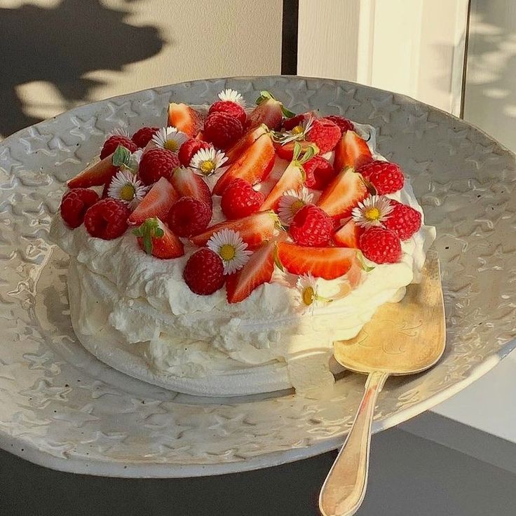 srnowflake's tweet image. Special pavlova untuk @Deal1sm atas saran seseorang.