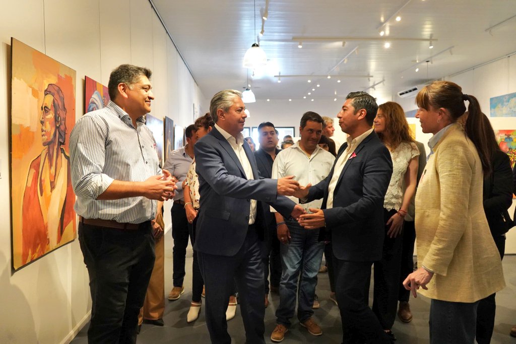 EL ARTE EN TERRITORIO

Inauguramos el Museo Provincial de Artes Visuales en Zapala, un lugar que tiene como objetivo la conservación del patrimonio artístico y las artes visuales de la Provincia. 

Cuando era vicegobernador sancionamos esa ley y ahora pudimos concretar la
