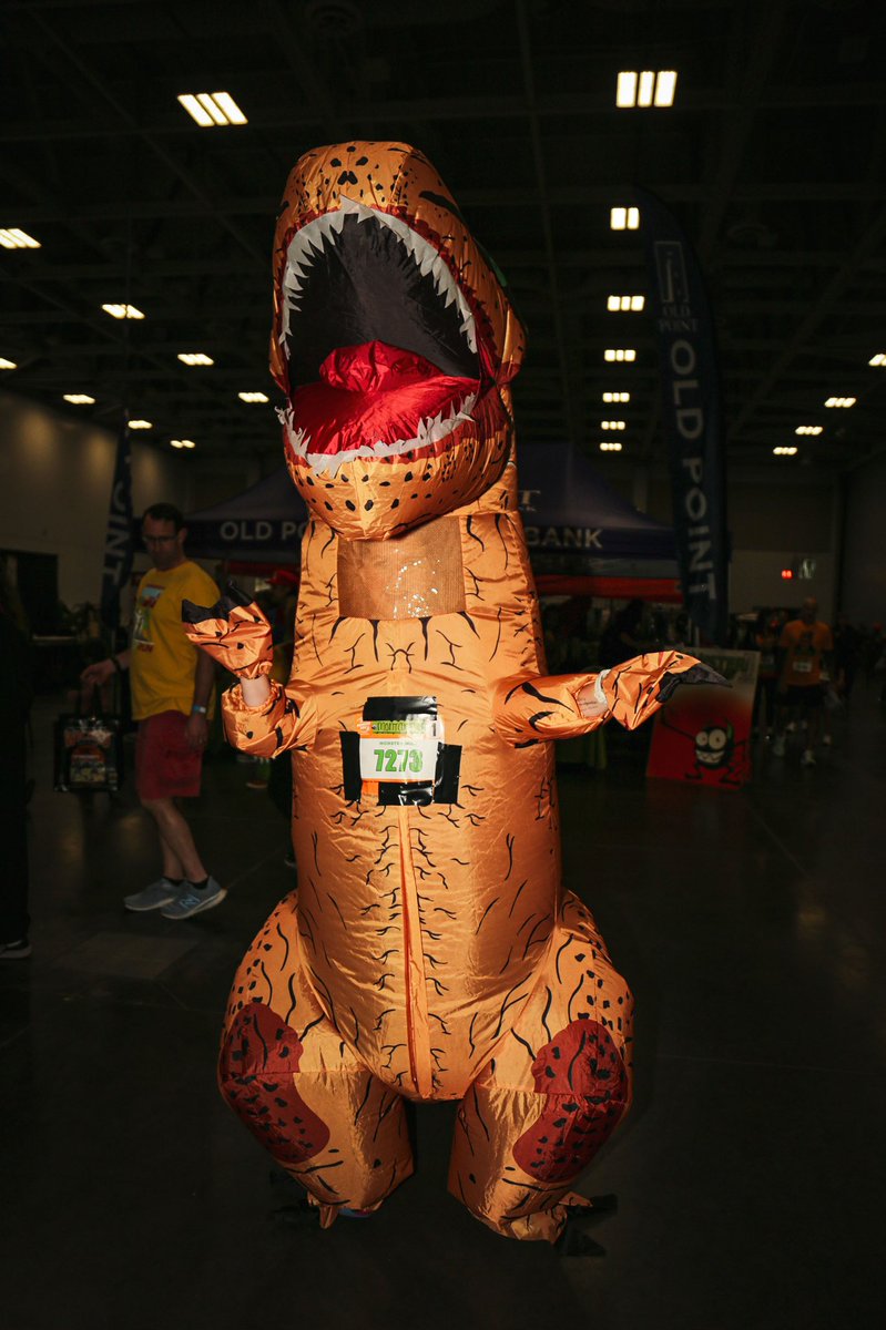 travel_run_lift's tweet photo. Couldnโt resist the official race photos for this one. If I could recommend one race weekend here locally to anyone it would be Wicked. This is probably the second biggest weekend next to Shamrock. 15 years running!
#bestraceever #runchat #trexcostume #runwicked https://t.co/EOMgjzNJuG