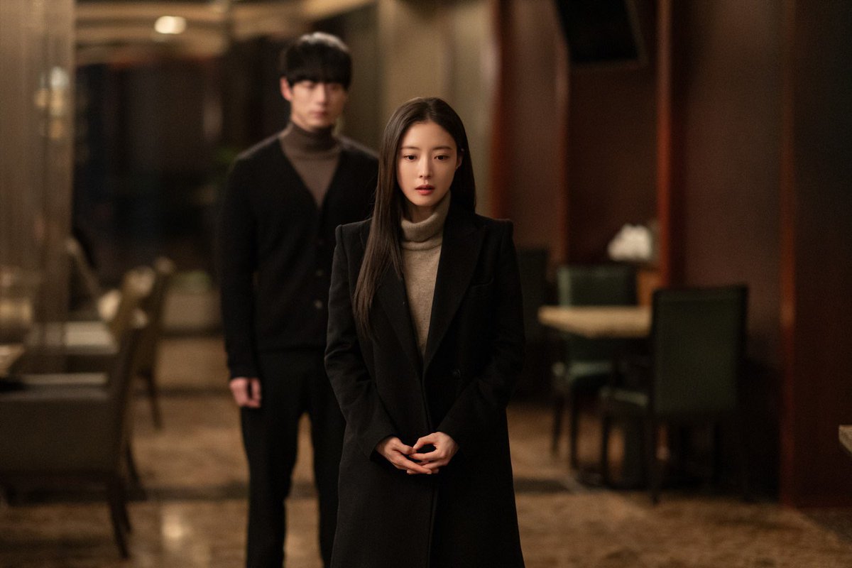 here4wcal's tweet photo. Global 'After Love' Sickness, Lee Se-young ♥ Kentaro's Well-made Authentic Melodrama Birth [TV Review]
https://t.co/6gdQyewqt2

“Lee Se-young and Sakaguchi Kentaro's 'What Comes After Love' has rewritten the standard for Korean classic melodrama.
..
'After Love' does not lament the sentiments of the common people in its six episodes. It concisely captures the concerns of Jun-go and Hong through appropriate omission and restraint.

In this way, 'After Love' has completed a well-made, authentic melodrama with sensational directing that makes the characters' stories easy to understand and the appearance of actors with solid acting skills such as Lee Se-young and Sakaguchi Kentaro.”

#LeeSeYoung #SakaguchiKentaro
#이세영 #사카구치켄타로 
 #イセヨン #坂口健太郎 
#WhatComesAfterLove
#사랑후에오는것들 #사랑후 #사후오 
#愛のあとにくるもの