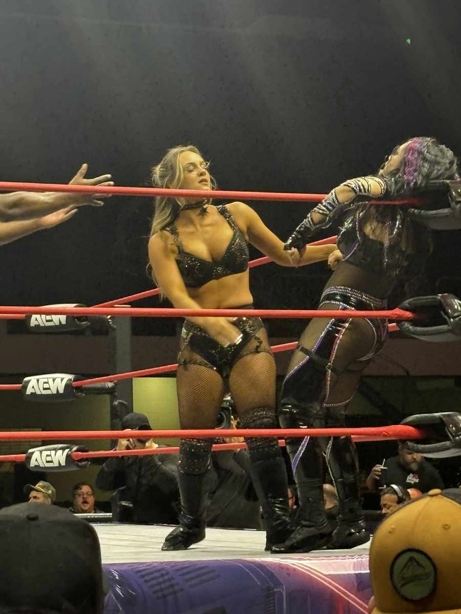 MitchP1983's tweet photo. Here’s the #QueenSlayer @annajay___ in action tonight in #CedarRapids #Iowa at #AEWCollision ! https://t.co/LGvemw1VSJ